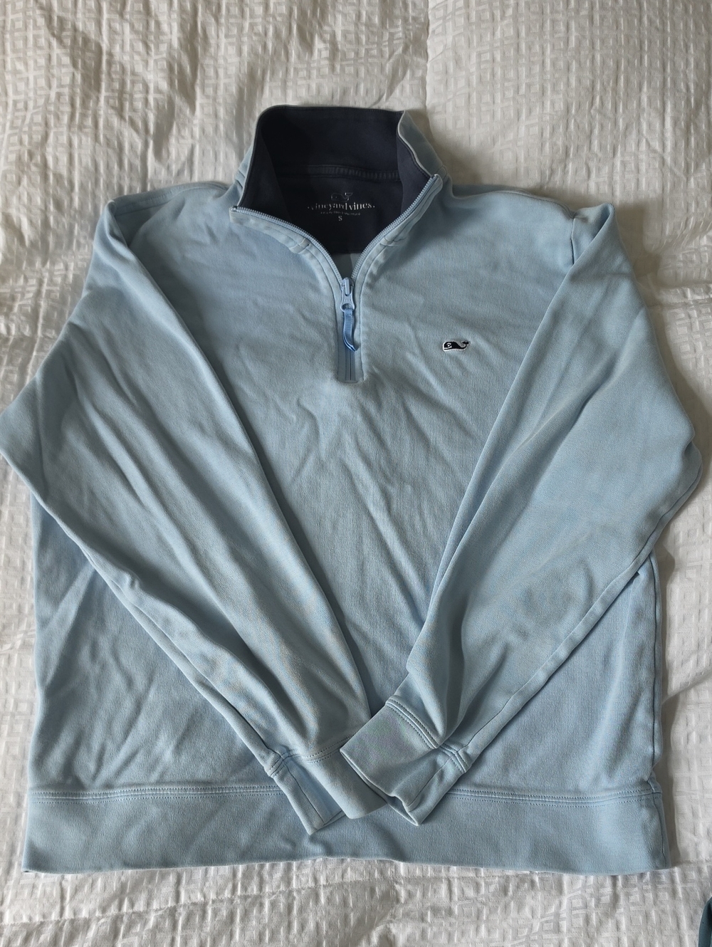 Vineyard Vines Men's Light Blue Quarter-Zip Pullover